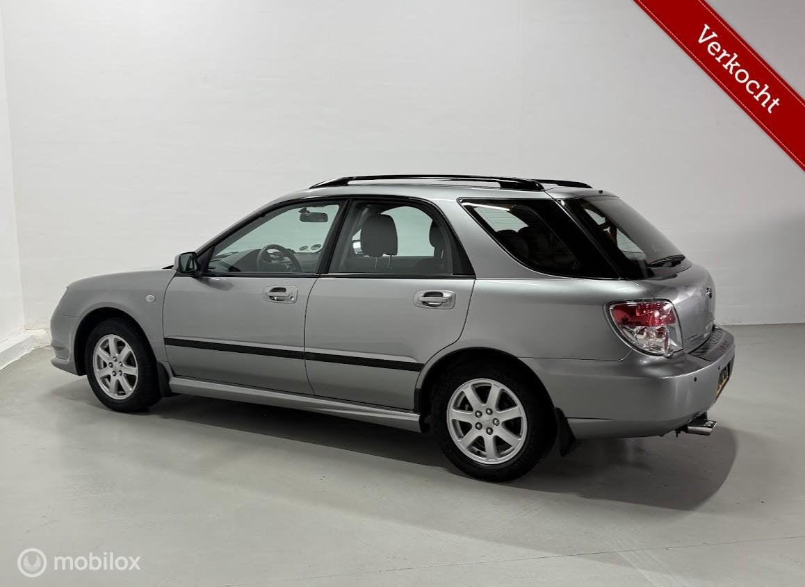 Subaru Impreza 1.5R Comfort| ACHTERUIT CAMERA | TREKHAAK, Auto's, 13 km/l, 4 cilinders, Origineel Nederlands, Bedrijf