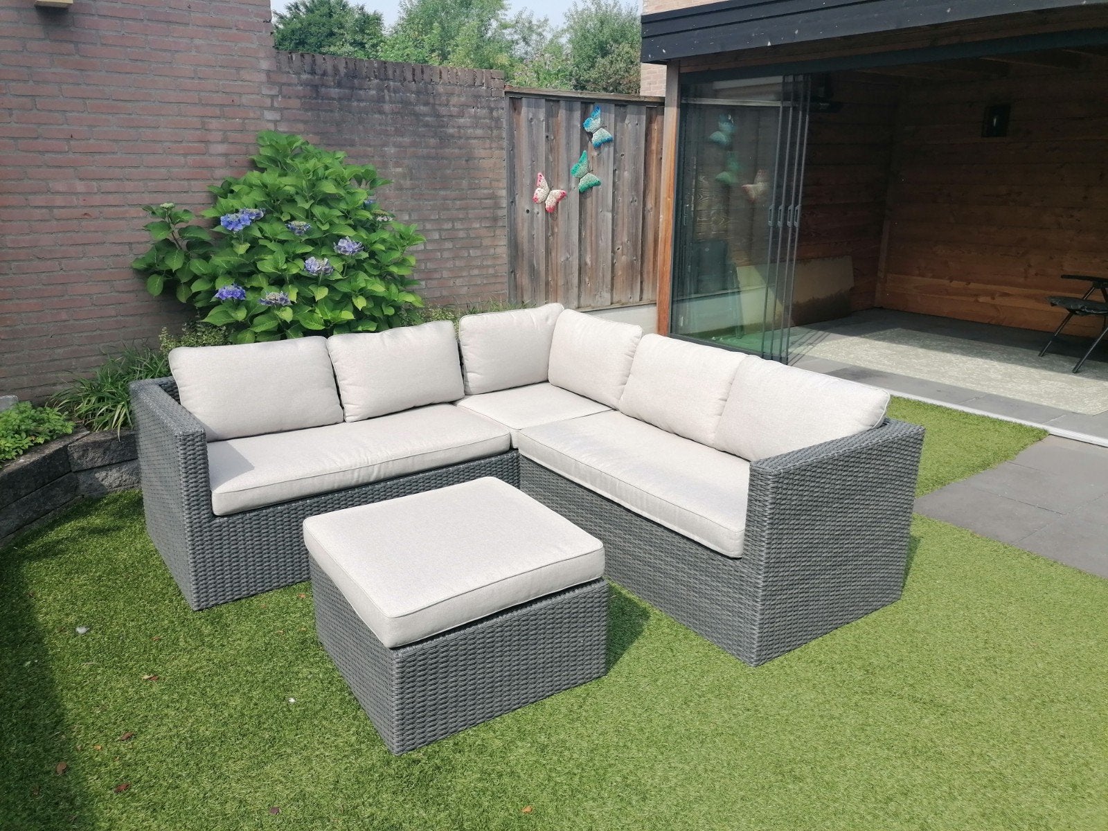 Intratuin loungeset antraciet/grijs met lichte kussens, Ophalen, 5 zitplaatsen, Bank, Zo goed als nieuw