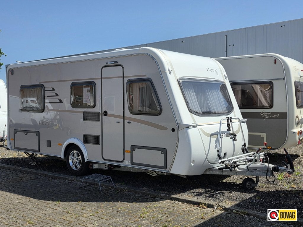 Eriba Nova Light 442, Caravans en Kamperen, Caravans, Schokbreker, Standaardzit, Bedrijf, 5 tot 6 meter