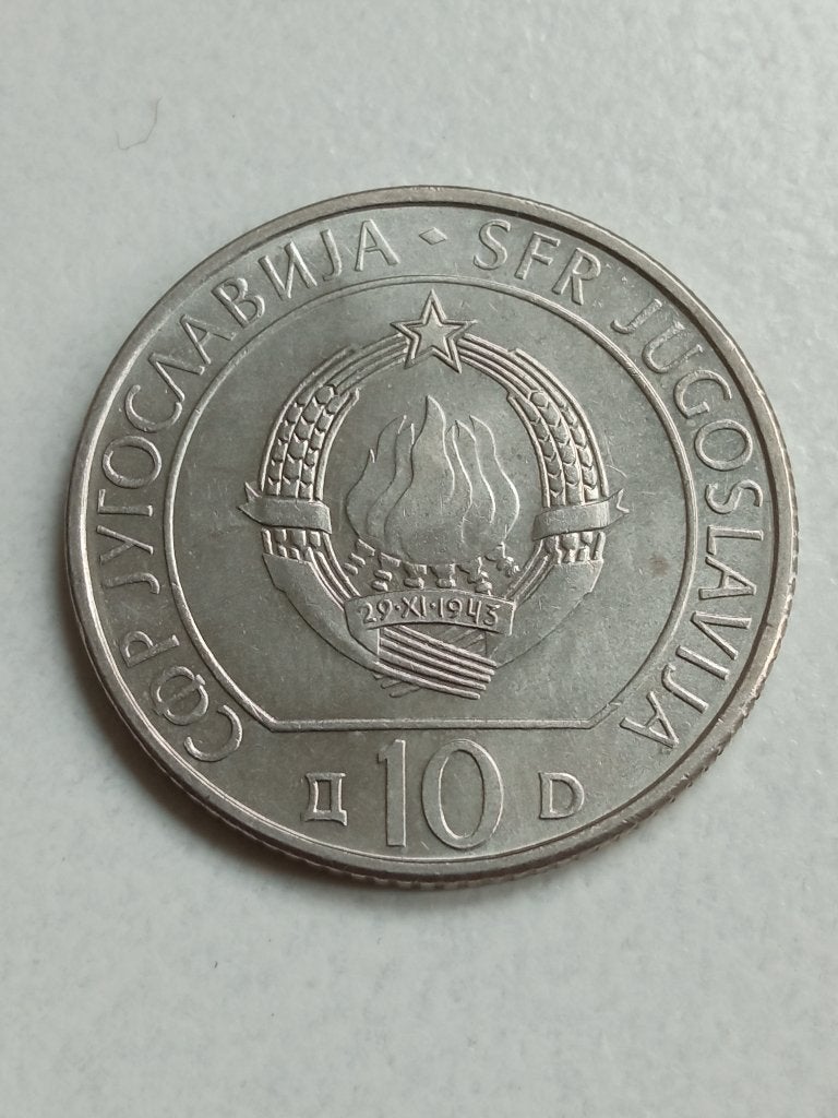 Joegoslavië 10 dinar 1983., Ophalen of Verzenden, Joegoslavië, Losse munt