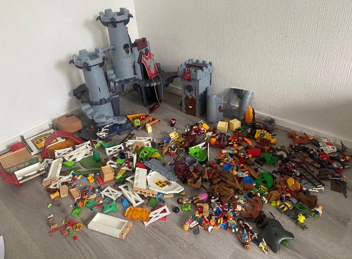 Grote partij Playmobil Ridderkasteel + HeelVeel Accessoires, Ophalen of Verzenden, Zo goed als nieuw