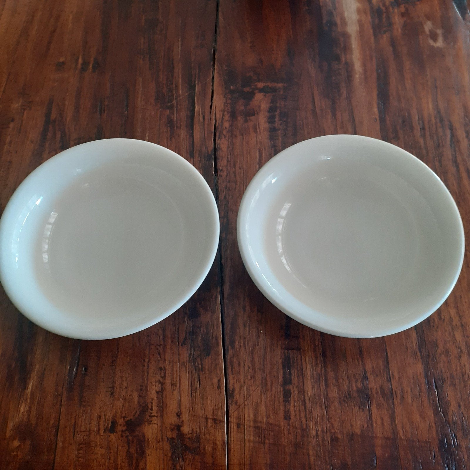 Wedgwood TRADITIONAL PLAIN  2 Papschaaltjes Ø 16 cm, Gebruikt, Ophalen of Verzenden, Kom(men), Overige stijlen
