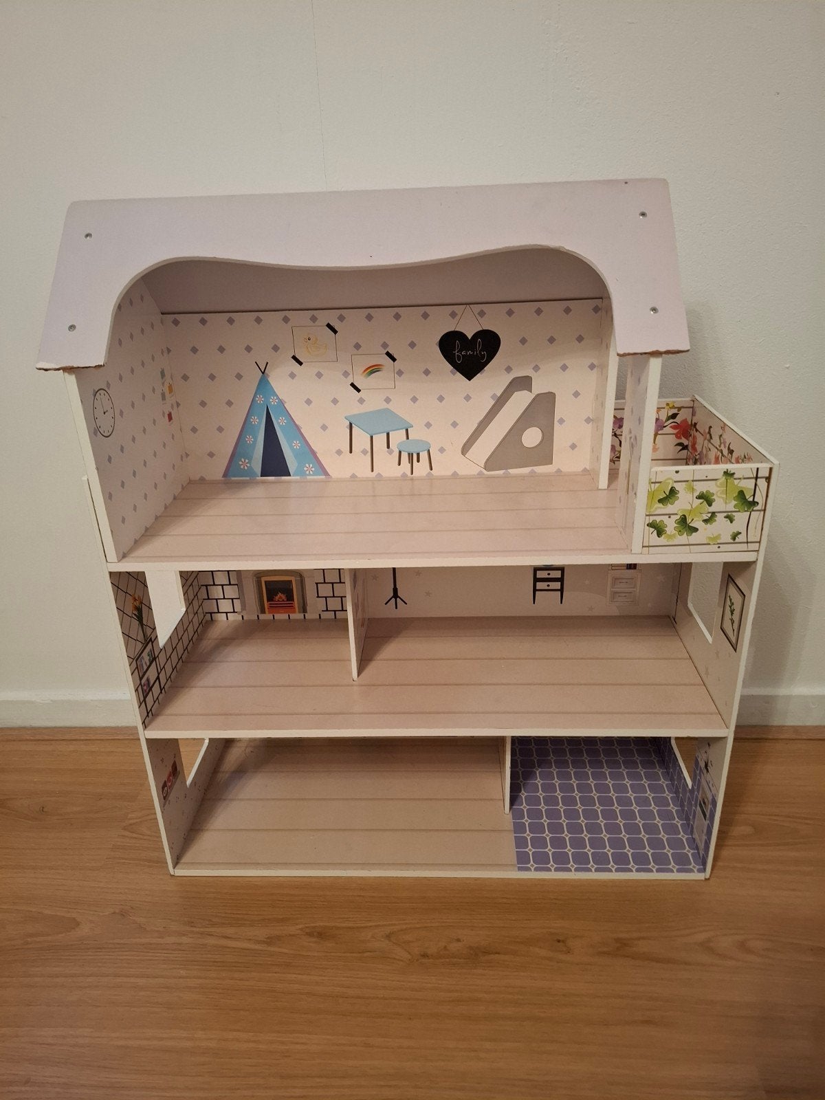 Houten poppenhuis met 3 verdiepingen en balkon, Ophalen, Gebruikt, Overige typen