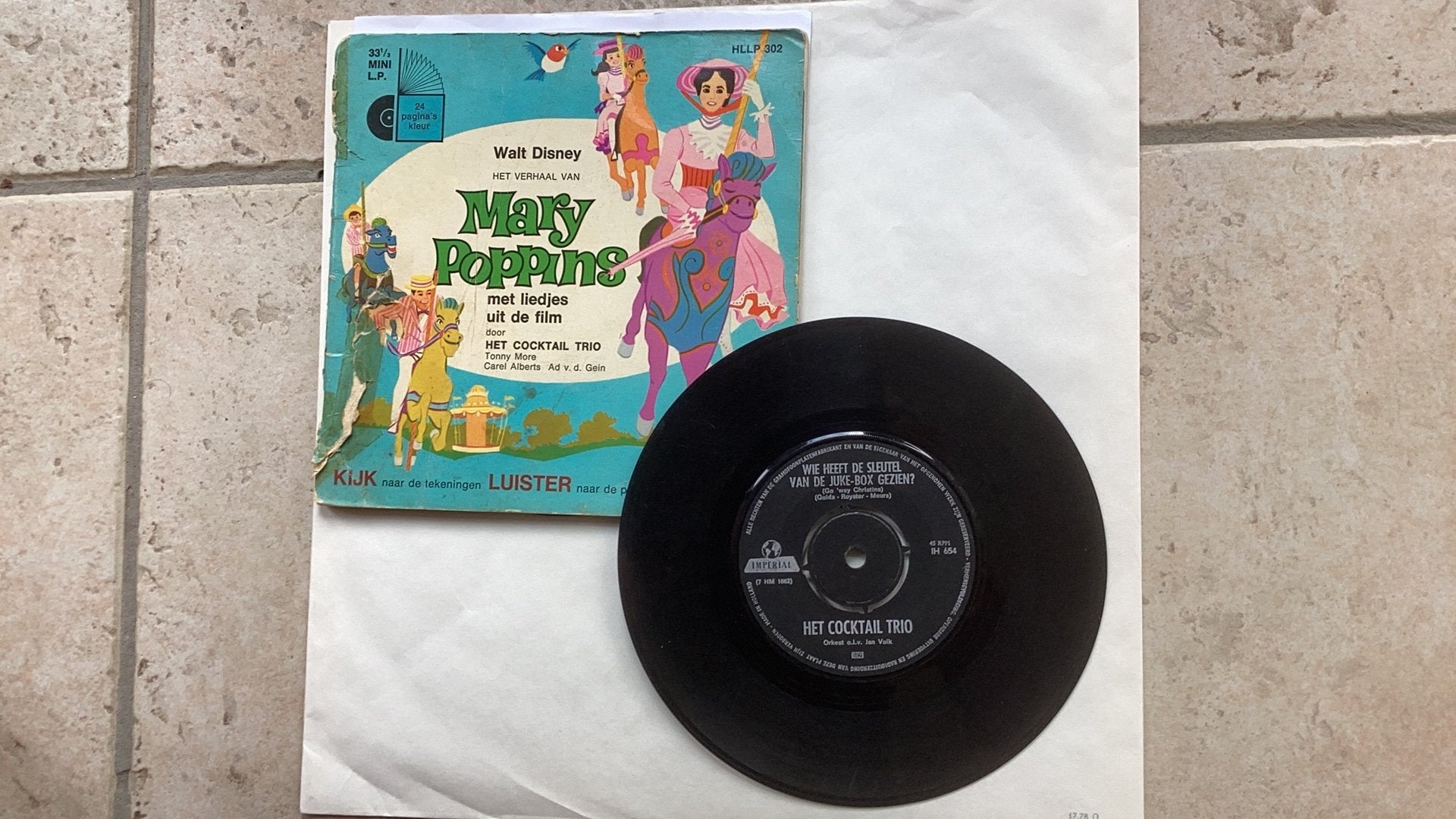 Singles Het Cocktailtrio - Wie heeft de sleutel …, Ophalen of Verzenden, Gebruikt, 7 inch, Nederlandstalig