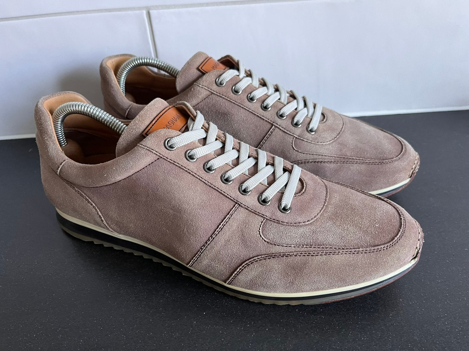 Magnanni sneakers maat 42 amper gedragen, Kleding | Heren, Schoenen, Magnanni, Overige kleuren, Magnanni, Magnanni