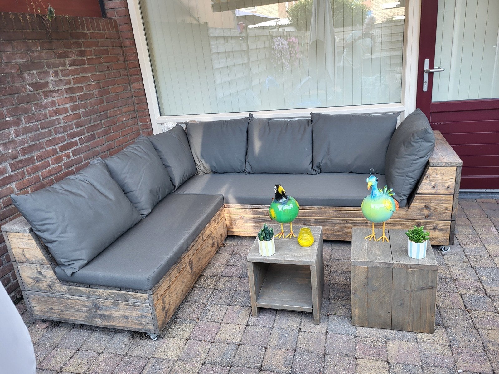 mooie steigerhouten hoekbank met mooie dikke plofkussens, Ophalen, Steigerhout