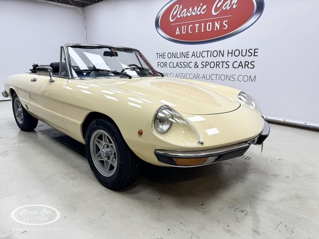Alfa romeo SPIDER 2000 Veloce - ONLINE AUCTION, 1962 cc, Cabriolet, Wit, Origineel Nederlands