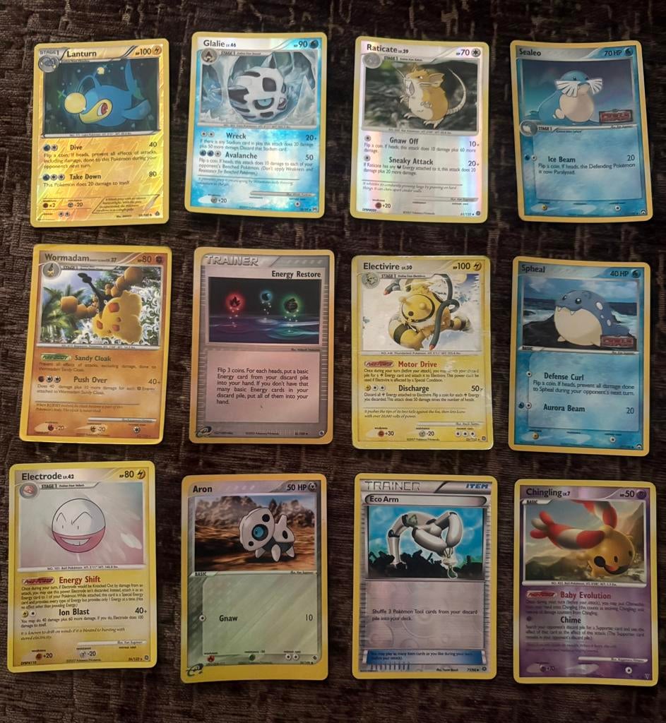 12 Pokemon kaarten, Ophalen of Verzenden, Zo goed als nieuw