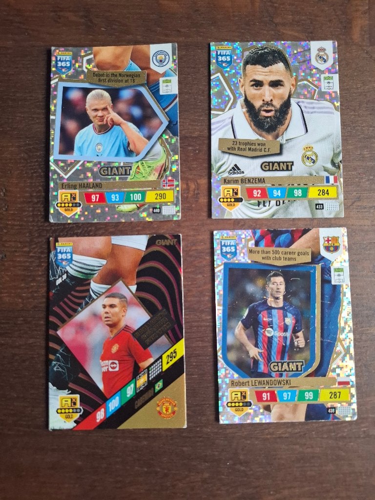 Panini fifa 365 kaarten, Ophalen of Verzenden, Zo goed als nieuw, Meerdere kaarten