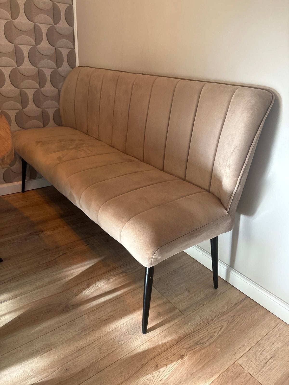 Eettafel bank, Ophalen, Zo goed als nieuw, Stof