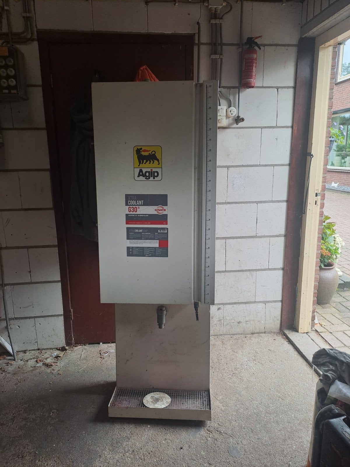 Agip Oliebar/Koelvloeistofdispenser, Ophalen