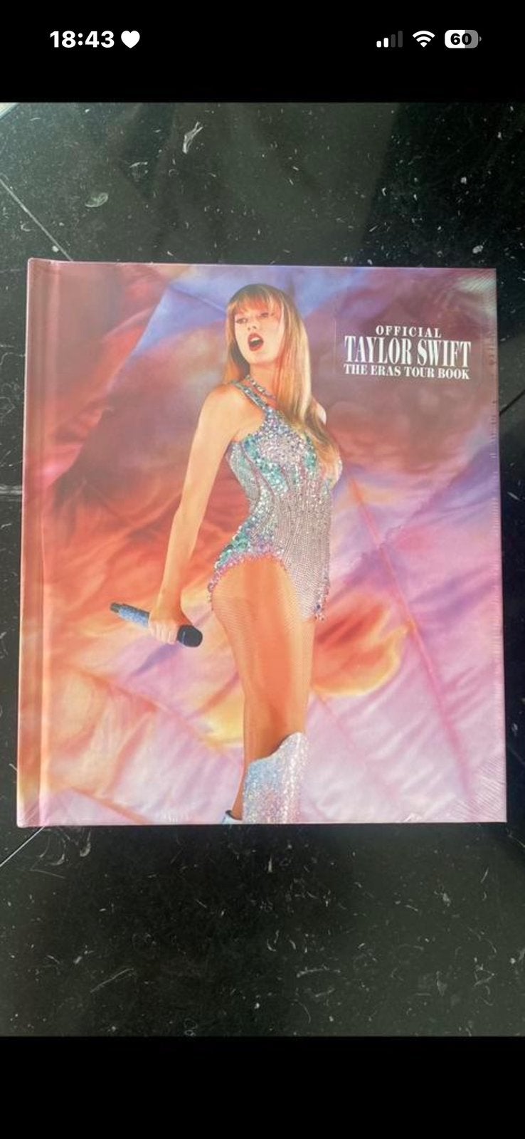 Taylor Swift Eras tour boek nieuw, Boeken, Mode, Ophalen of Verzenden, Nieuw, Overige onderwerpen