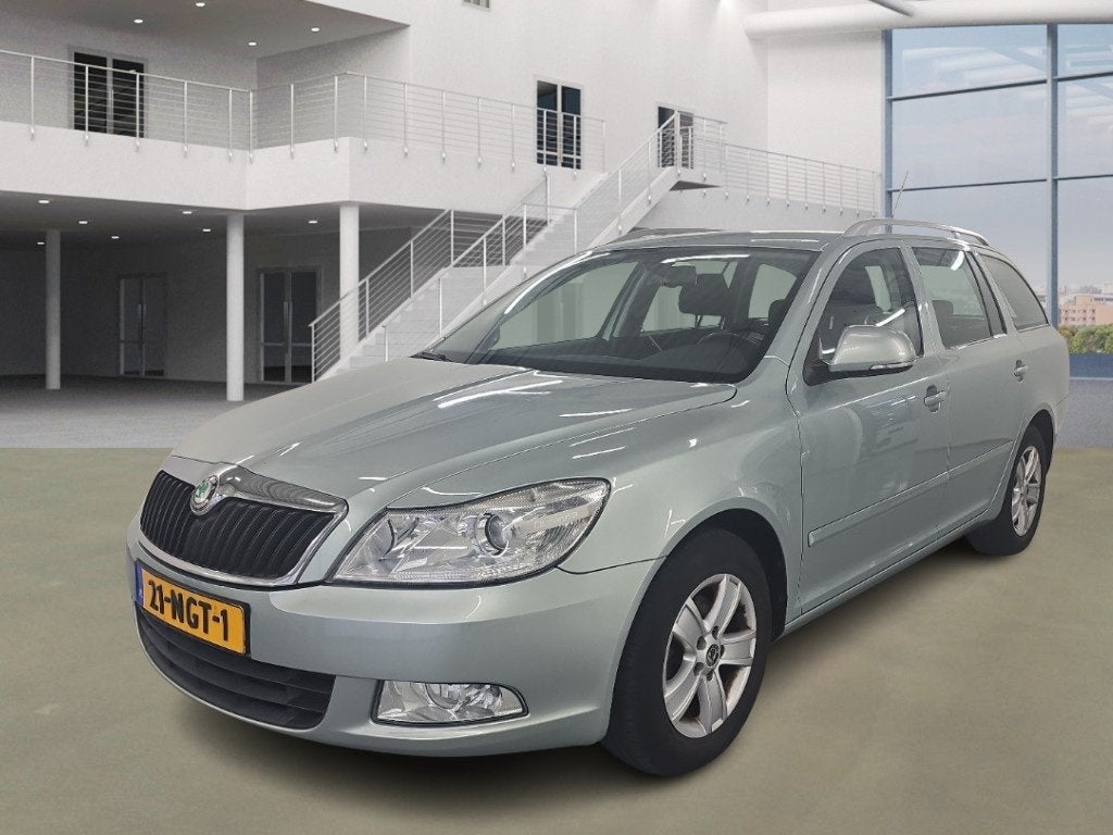 Skoda Octavia Combi 1.4 TSI Elegance/ 6 BAK/ CRUISE, Auto's, Voorwielaandrijving, Euro 5, Parkeersensor, Gebruikt
