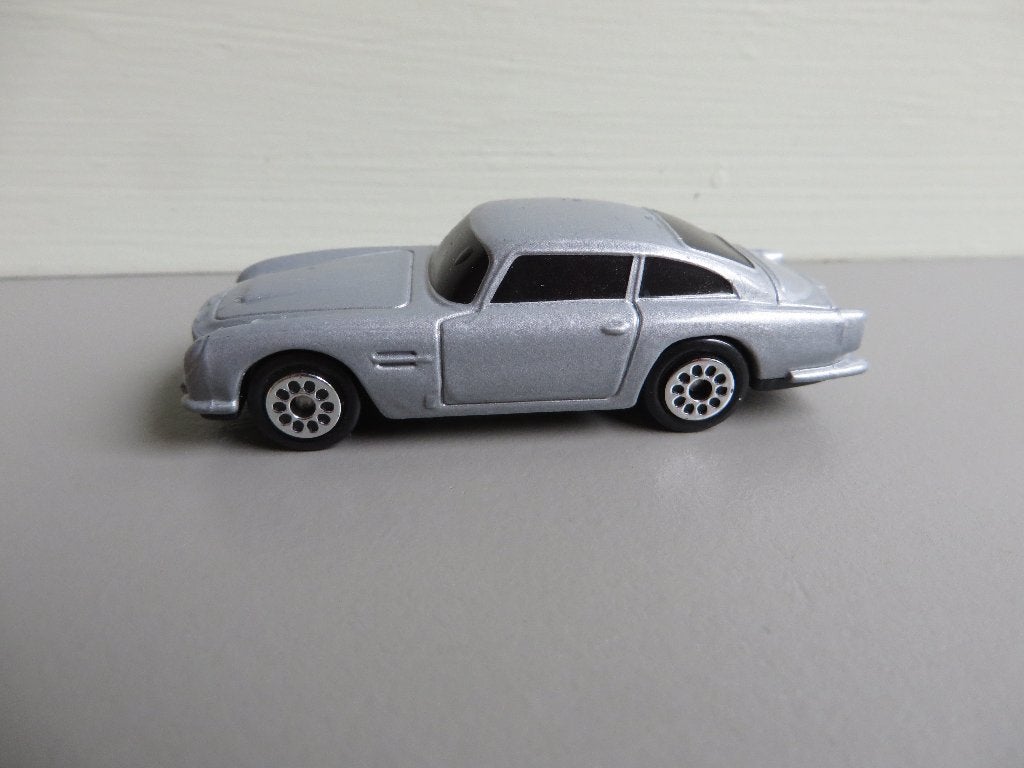 Shell 007 - Aston Martin DB5 Goldfinger, Ophalen of Verzenden, Zo goed als nieuw, Auto