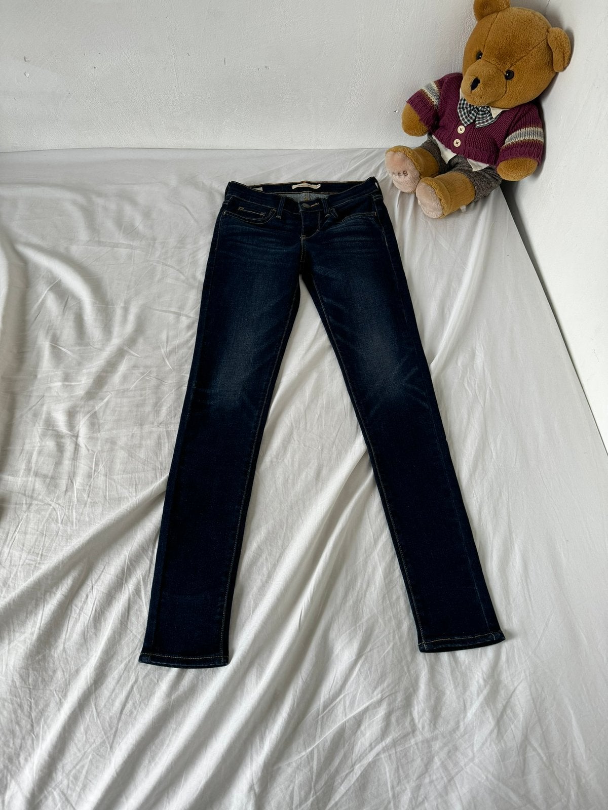 Nieuwe Levi’s “Big E” super skinny jeans, Kleding | Dames, Spijkerbroeken en Jeans, Ophalen of Verzenden, Zo goed als nieuw, Blauw