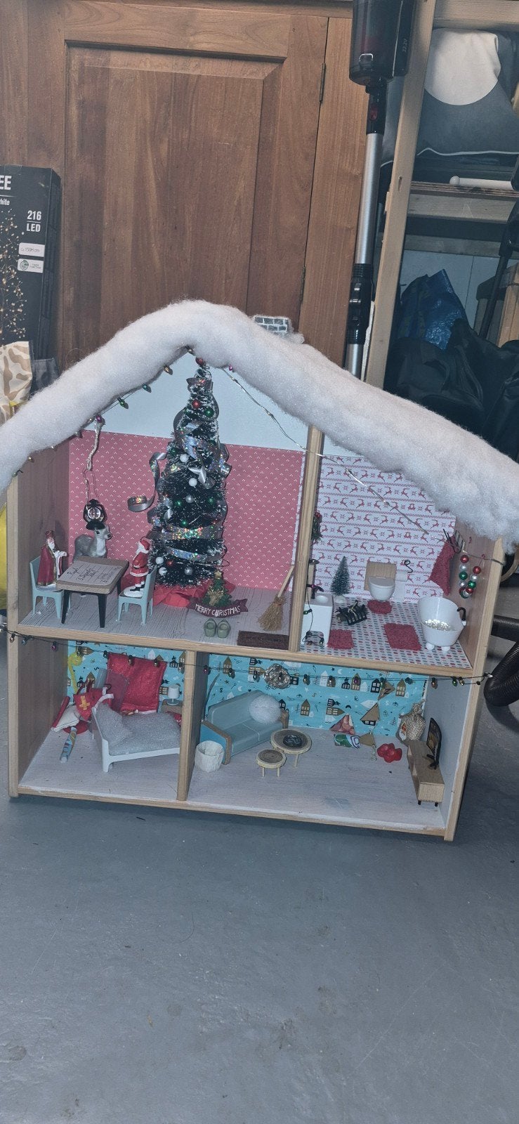 Sinterklaas surprise/ poppenhuis kerst, Ophalen, Zo goed als nieuw, Poppenhuis