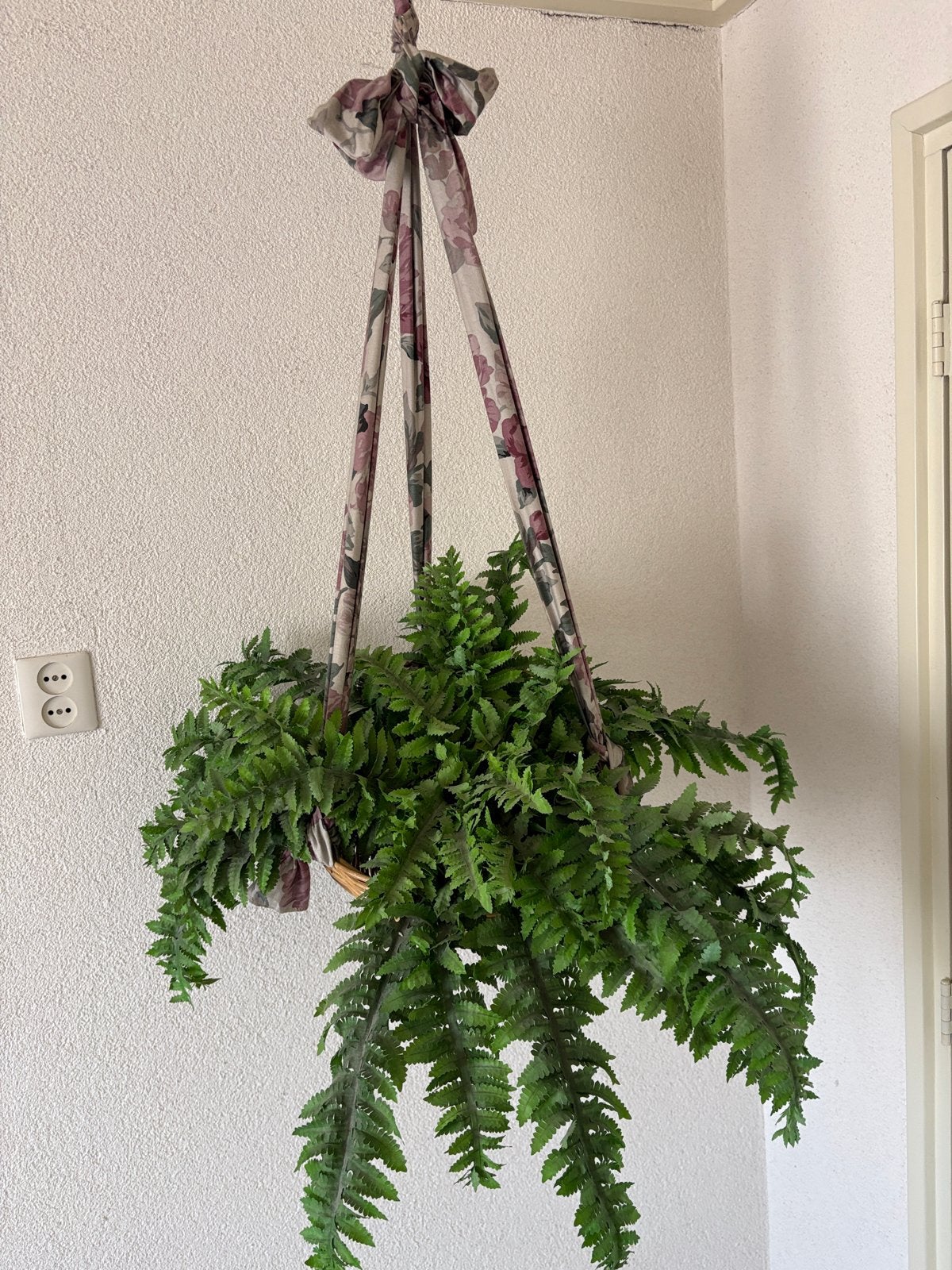 Diverse wanddecoratie: schilderij, krans, hangplant, Ophalen, Gebruikt, Hout, Meerkleurig