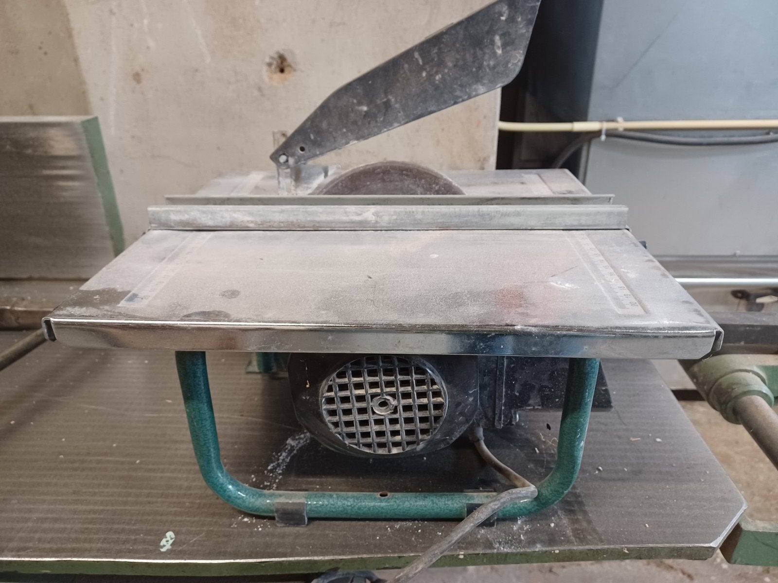 Top Craft TTZ-600 Tegelzaag - Gebruikt maar functioneel, Doe-het-zelf en Verbouw, Gereedschap | Zaagmachines, Ophalen, Gebruikt