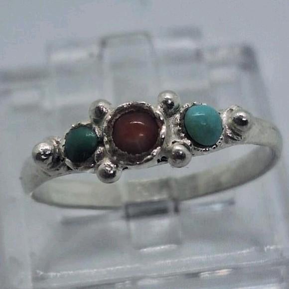 Antieke Zilveren Ring met Turkoois en Bloedkoraal, Maat 15.5, Gebruikt, Ophalen of Verzenden, Kleiner dan 17, Met edelsteen