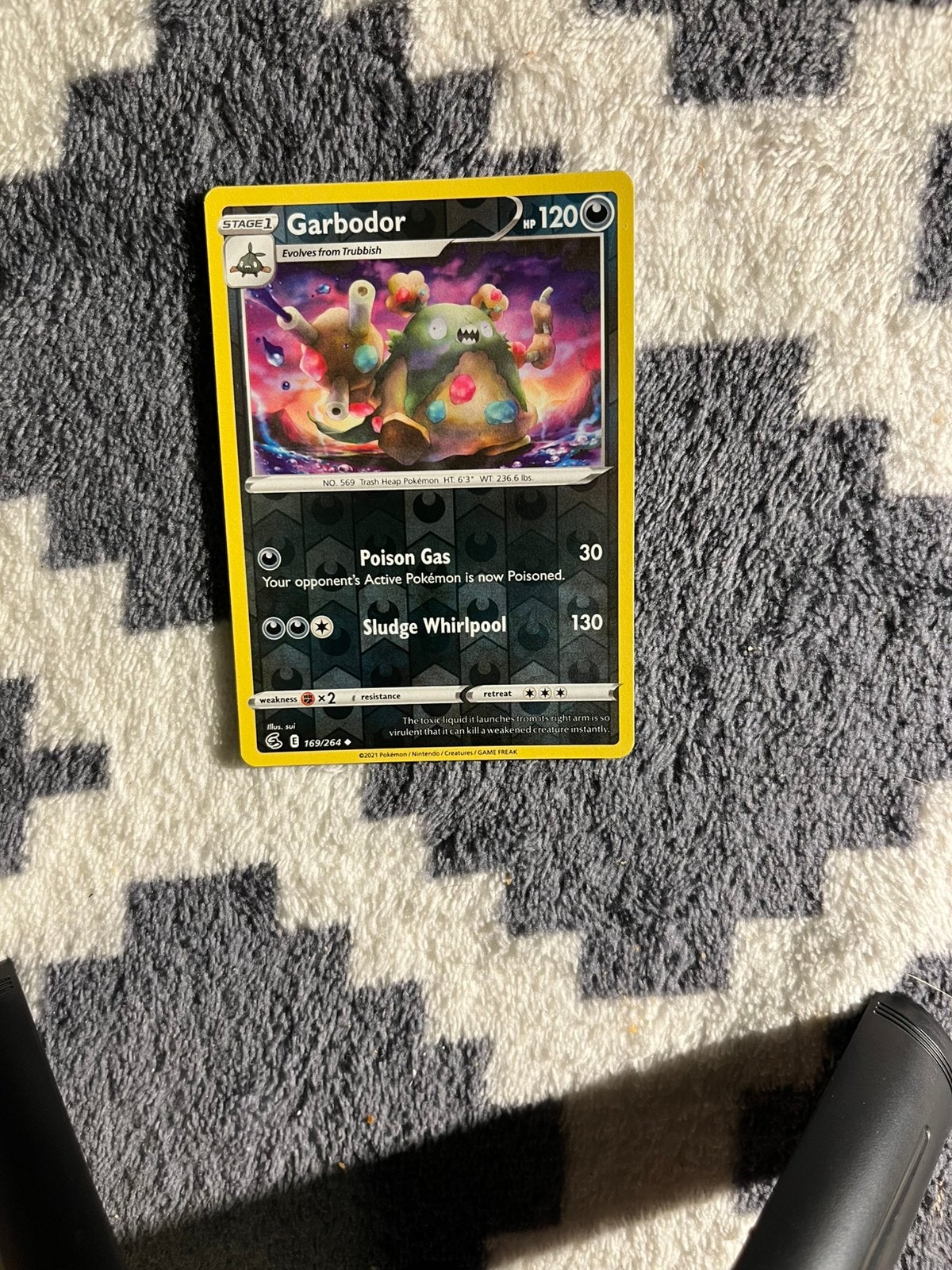 Holo Pokémon kaart Garbodor 169/264 - Goede staat, Ophalen of Verzenden, Zo goed als nieuw, Losse kaart, Foil