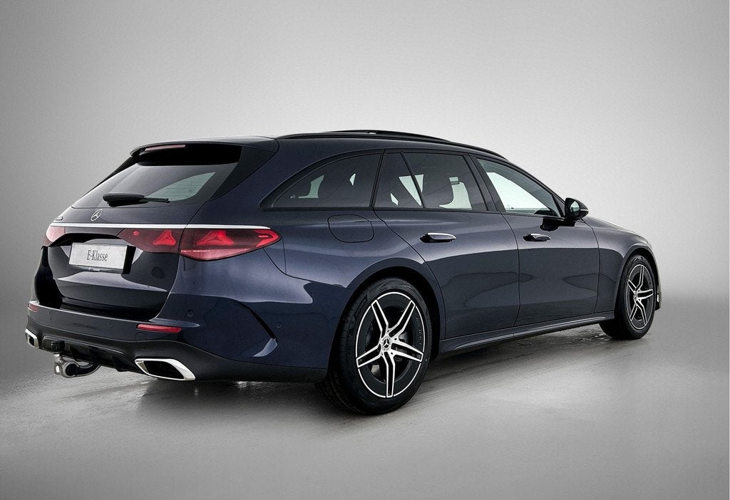 Mercedes-Benz E-Klasse Estate 300 e Business Solution AMG |, Auto's, Mercedes-Benz, Automaat, Achterwielaandrijving, 4 cilinders