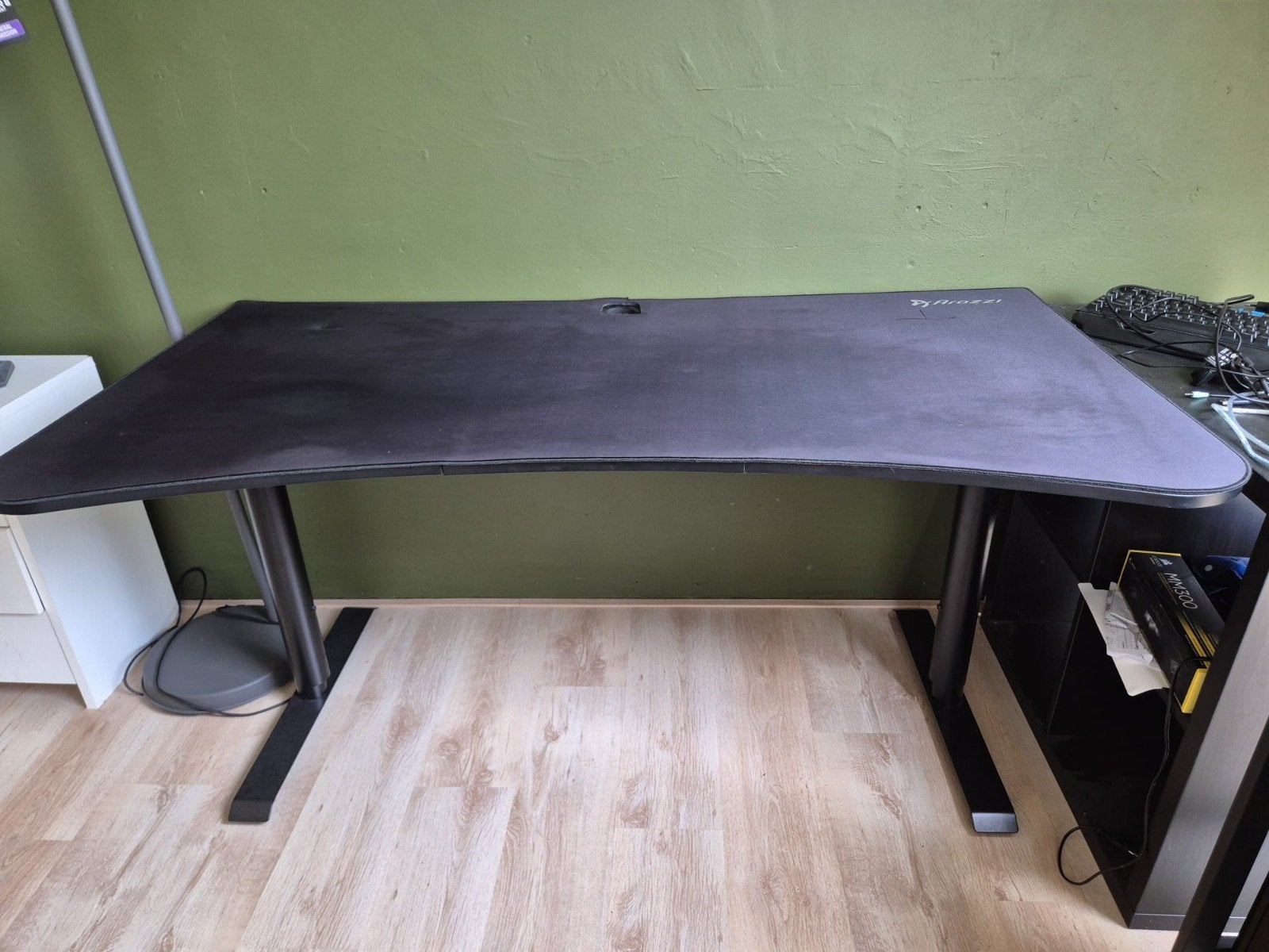 Arozzi Arena gaming bureau/desk., Ophalen, Zwart, 160 cm, Gebruikt