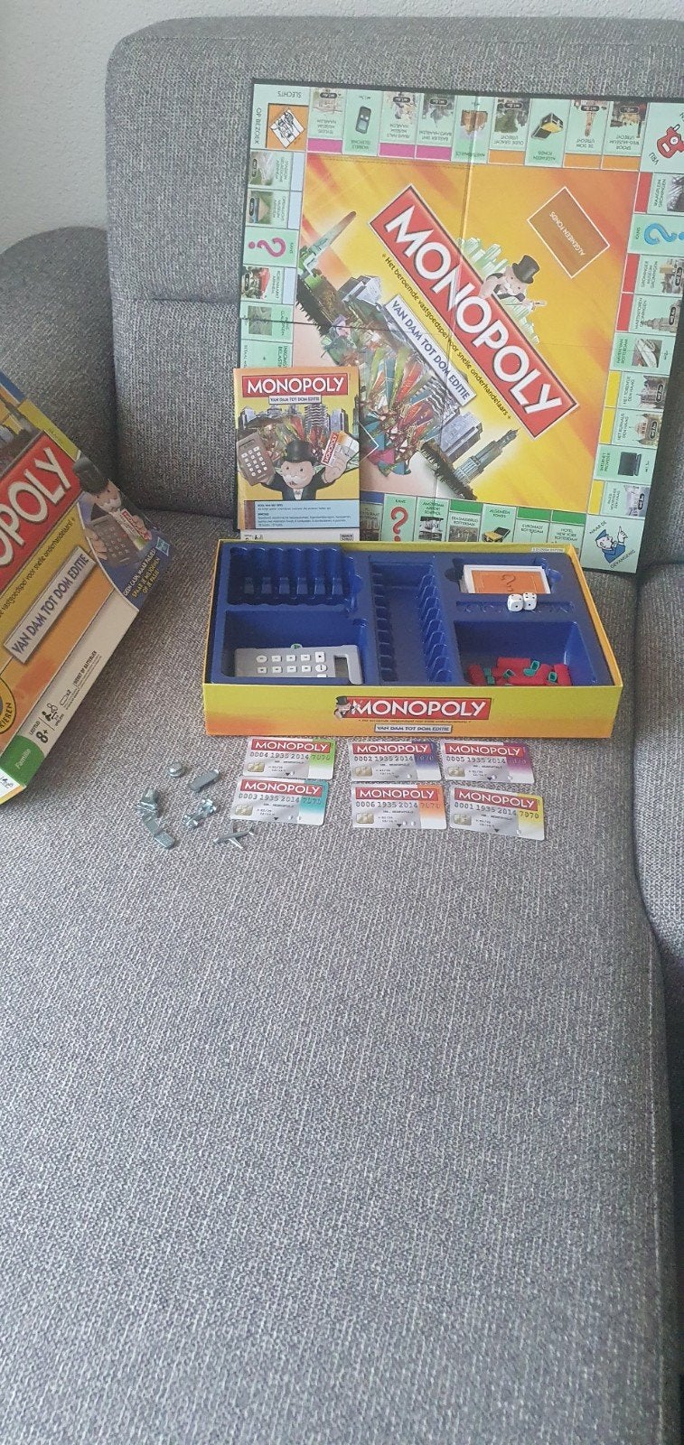 Monopoly: Van Dam tot Dom Editie - Compleet Gezelschapsspel, Drie of vier spelers, Ophalen of Verzenden, Zo goed als nieuw