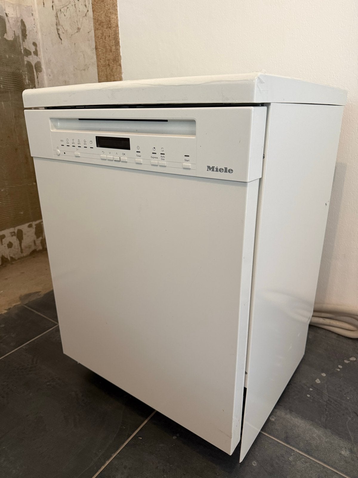 Miele G7110SC Autodos vaatwasser uit 2022 met besteklade, Ophalen, Minder dan 85 cm, 60 cm of meer, Zo goed als nieuw
