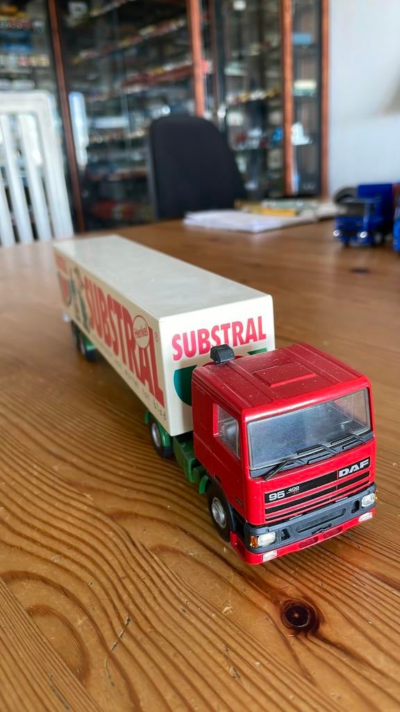 Daf 95 400 Ati truck met oplegger “Substral”, Ophalen of Verzenden, Gebruikt, Bus of Vrachtwagen, Lion Toys