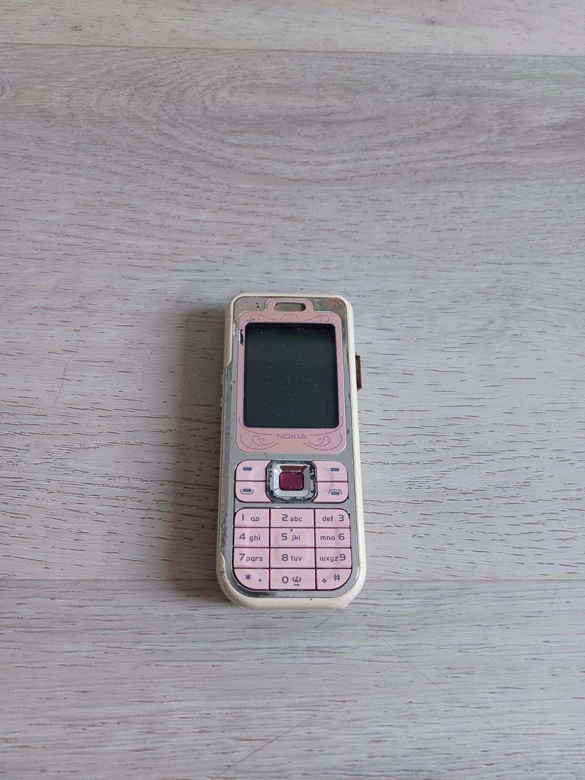 zeldzame 7360 roze in goede staat, Telecommunicatie, Mobiele telefoons | Nokia, Ophalen of Verzenden