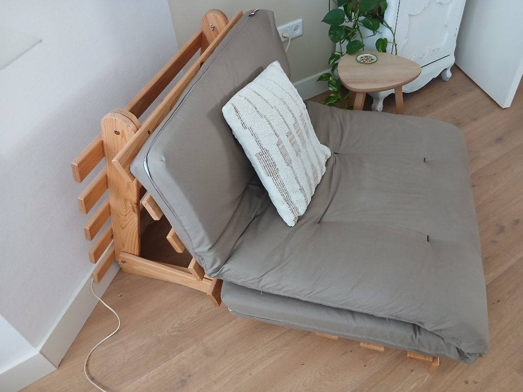 Futon slaapbank / fauteuil, inclusief matras, Ophalen, 90 cm, Eenpersoons, Beige
