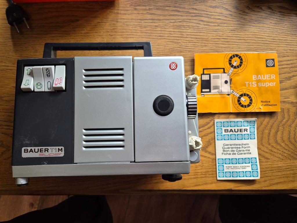 Bauer T1M Super 8 filmprojector met Vario-Travenon lens, Ophalen, Gebruikt