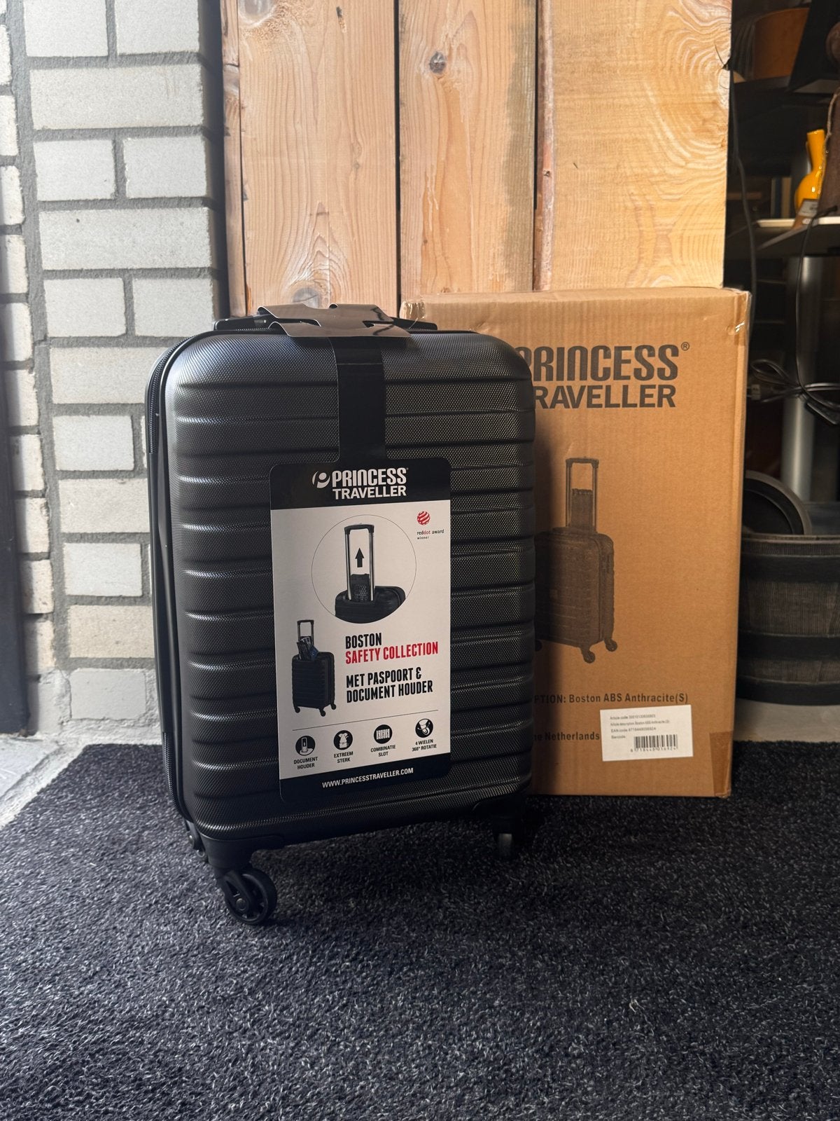 Nieuwe Princess Traveller Boston trolley koffer, Ophalen of Verzenden, Nieuw, Zwart, Uitschuifbare handgreep