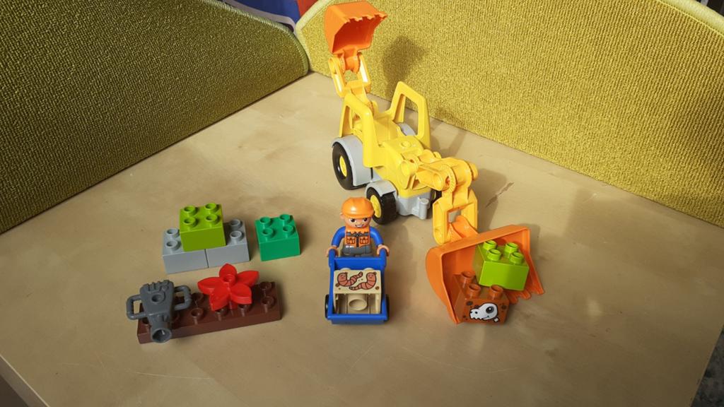 Lego Duplo 10811 Graafmachine met figuur en accessoires, Gebruikt, Overige thema's, Compleet, Ophalen of Verzenden