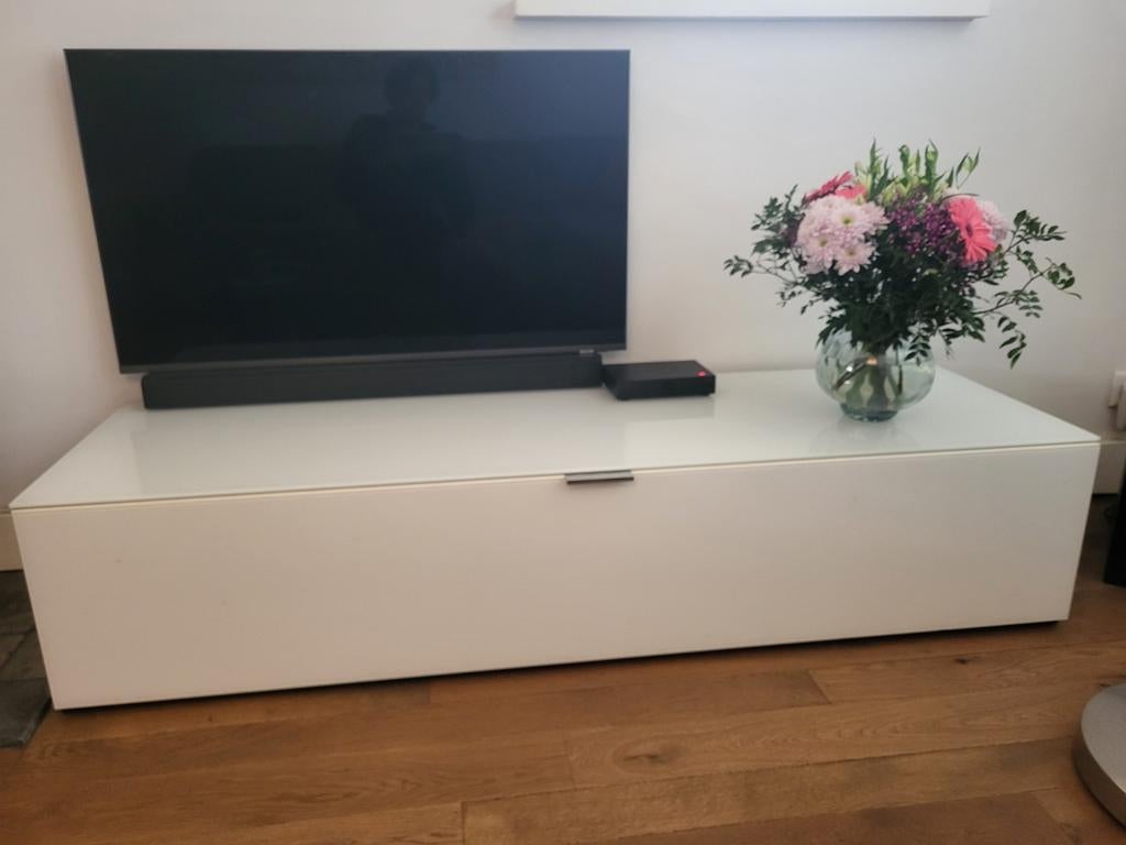 Ruim tv meubel, wit, Ophalen, Gebruikt, 25 tot 50 cm, Minder dan 100 cm