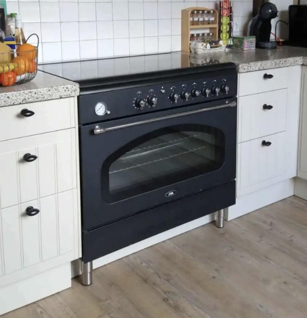 Etna gasfornuis 90 com, Witgoed en Apparatuur, Fornuizen, Zo goed als nieuw, Vrijstaand, Gas, 5 kookzones of meer, 85 tot 90 cm