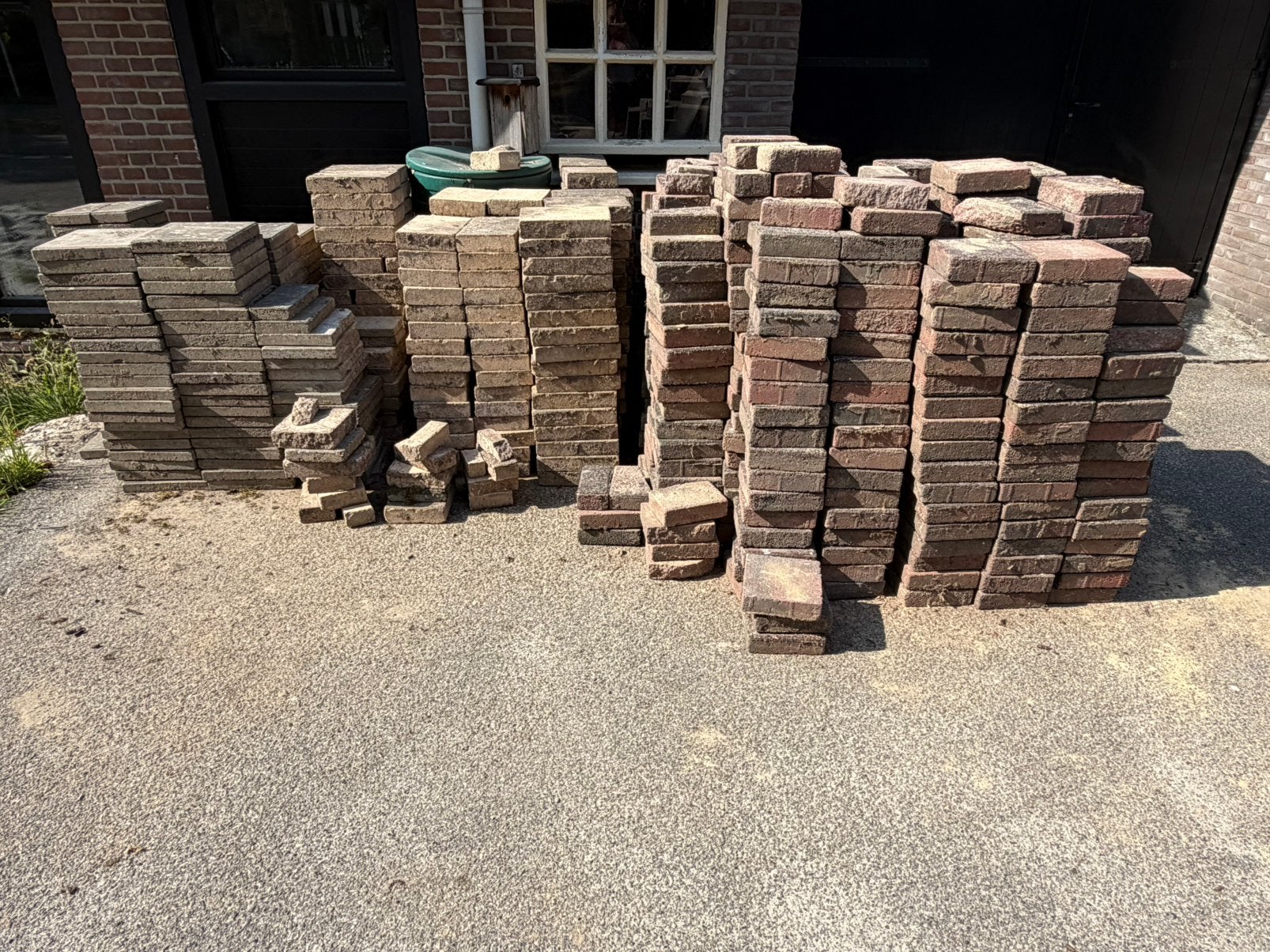 Diverse buitentegels, Ophalen, Gebruikt, Beton, Terrastegels