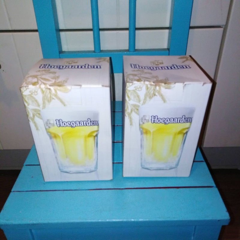 Hoegaarden bierglazen 2 stuks 0,25 l in doosje, Ophalen, Zo goed als nieuw, Glas of Glazen, Overige merken