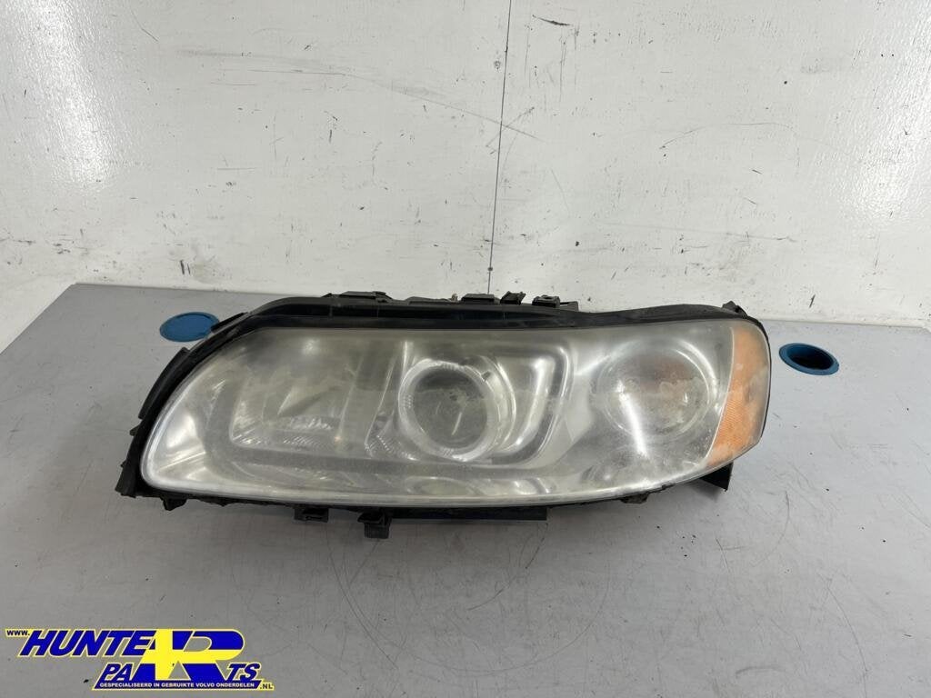 Koplamp xenon links Volvo V70/XC70 ('05-'08) 31111180, Gebruikt, Ophalen of Verzenden, Volvo