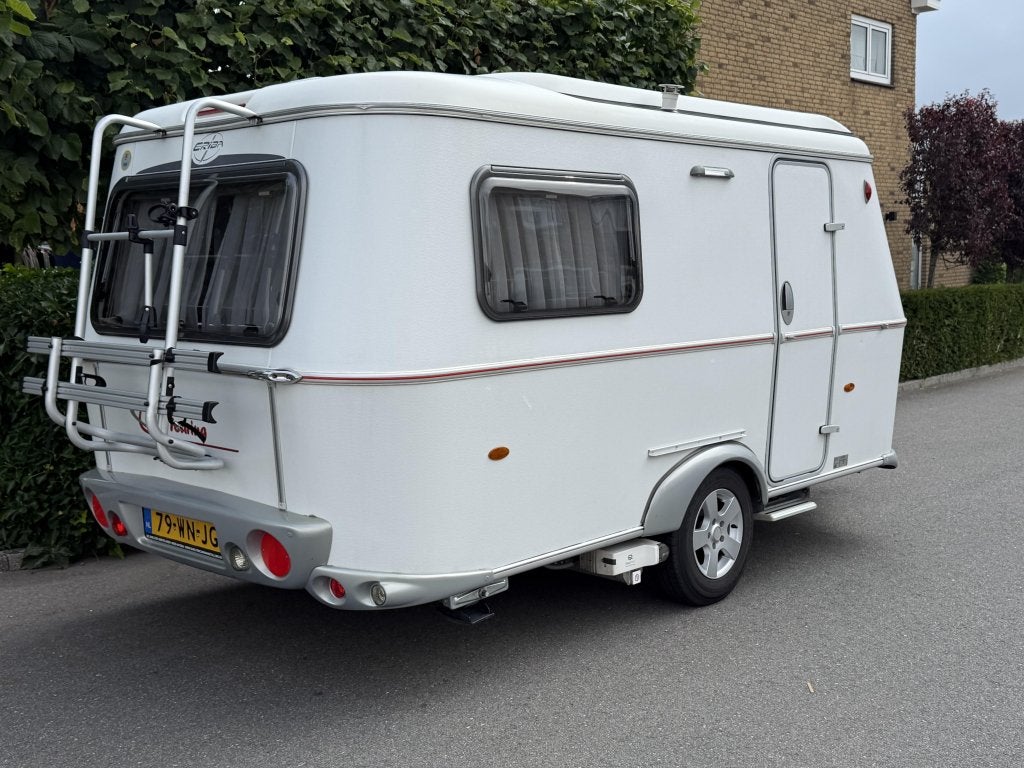 Eriba Touring Triton 418 verkocht, Standaardzit, Bedrijf, 4 tot 5 meter, Eriba
