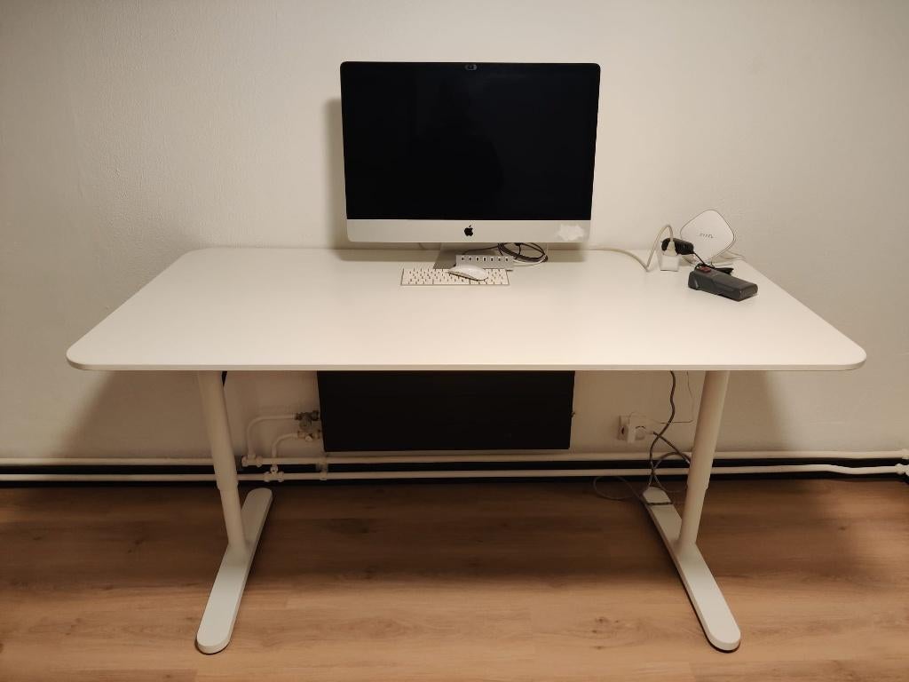 Desk adjustable White, 160 x 80 cm, Huis en Inrichting, Bureaus, Ophalen, 160 cm, Gebruikt, In hoogte verstelbaar