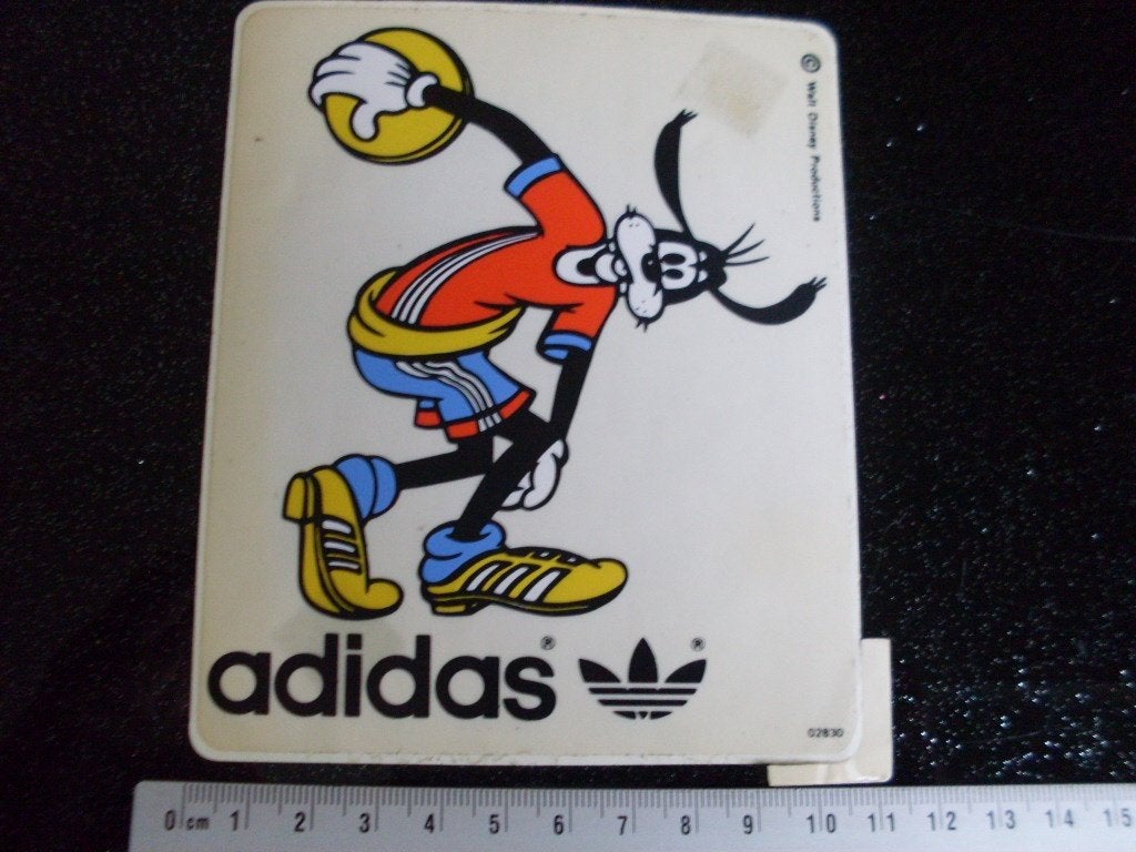 ruit sticker adidas logo discus werpen gooien goofy disney, Verzenden, Zo goed als nieuw, Merk