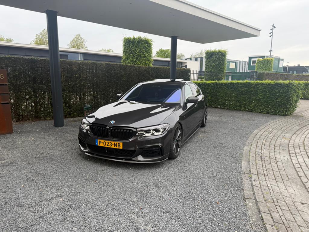 BMW G30 540i M-Sport Xdrive | M-Performance | 360 | LED |, Auto's, BMW, Particulier, 5-Serie, 360° camera, 4x4, ABS, Achteruitrijcamera