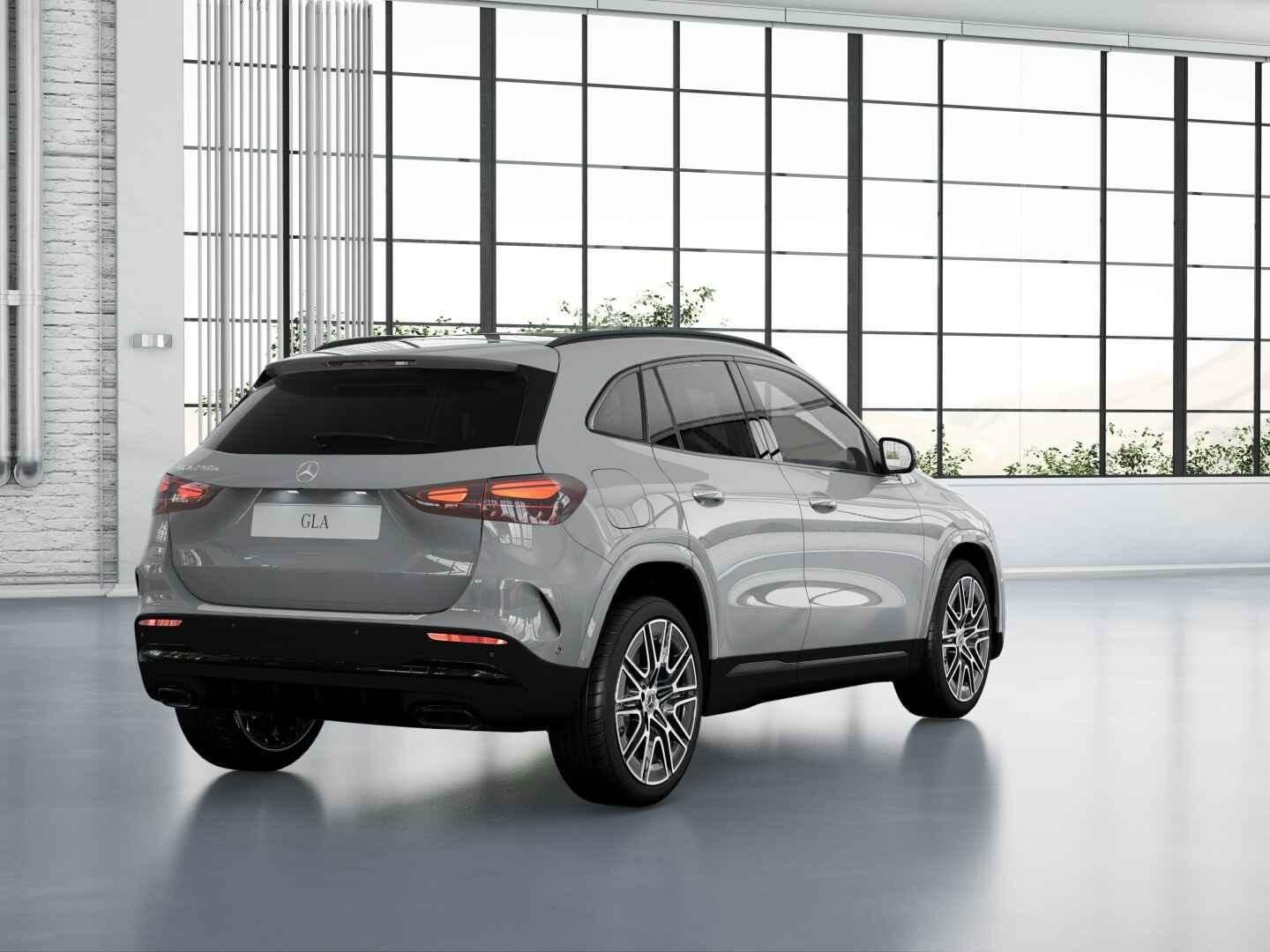 Mercedes-Benz GLA 250 e 140 Years Edition, Multifunctioneel stuurwiel, 1800 kg, 4 cilinders, 16 kWh