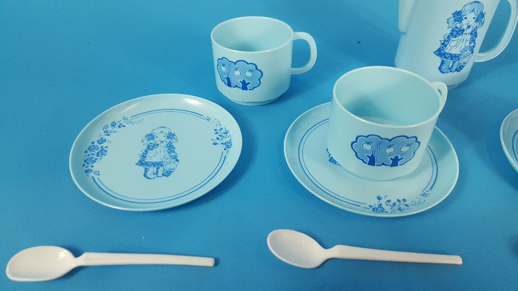 Vintage Sarah kay theeservies, speelgoed servies, blauw. 6C1, Antiek en Kunst, Antiek | Speelgoed, Ophalen of Verzenden
