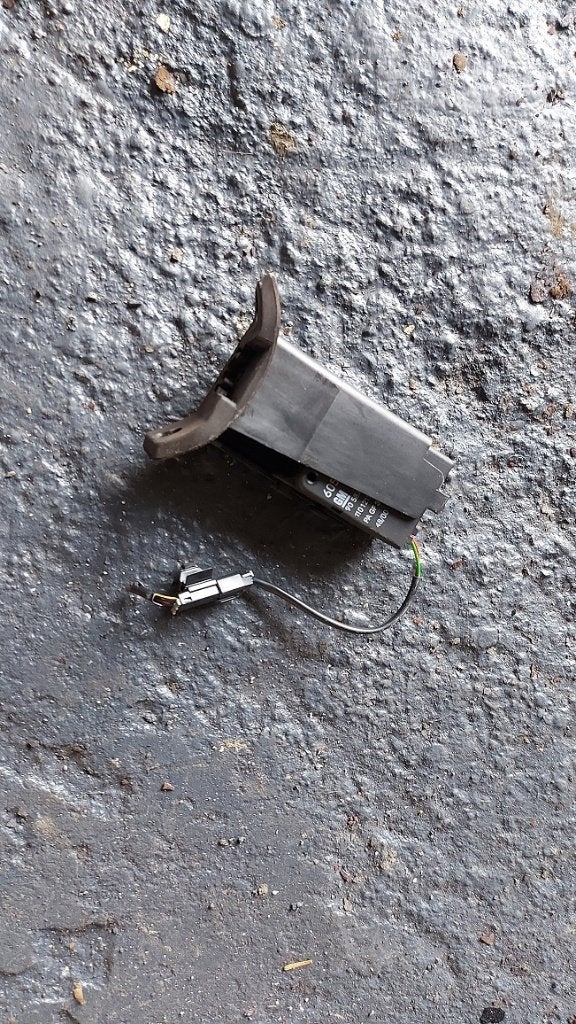 Centraal motortje tankdop klepje Opel Astra G, Ophalen of Verzenden