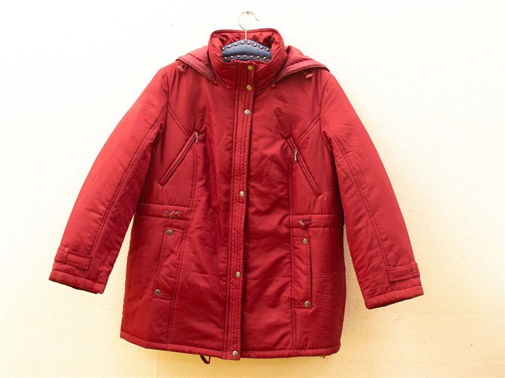 dames winterjas 34305, Kleding | Dames, Jassen | Winter, Ophalen of Verzenden, Gedragen, Maat 42/44 (L), Rood