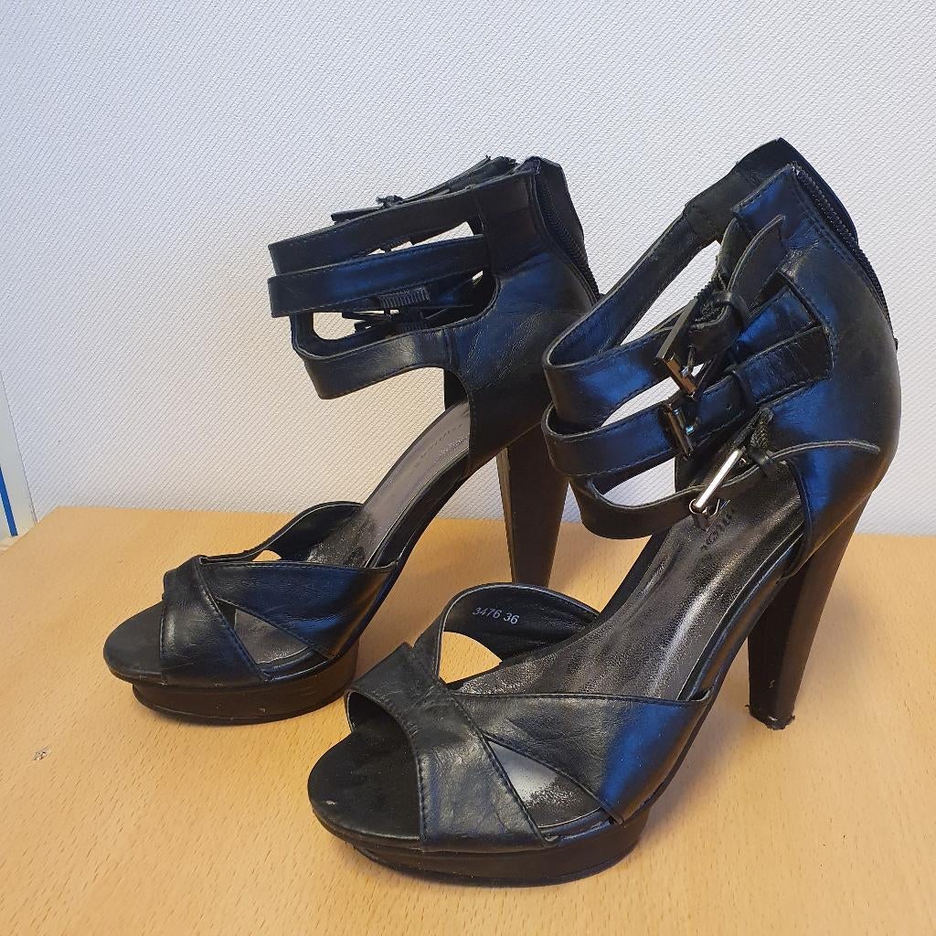 Zomer schoenen dames hoge hak maat 38, Kleding | Dames, Nieuw, Ophalen of Verzenden, Schoenen met hoge hakken, Zara