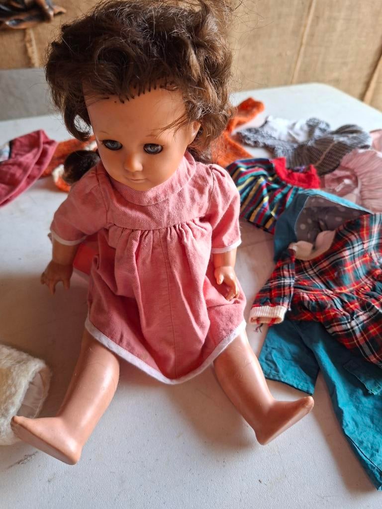 Vintage Schildpad pop met kleding - Jaren '60, Ophalen of Verzenden