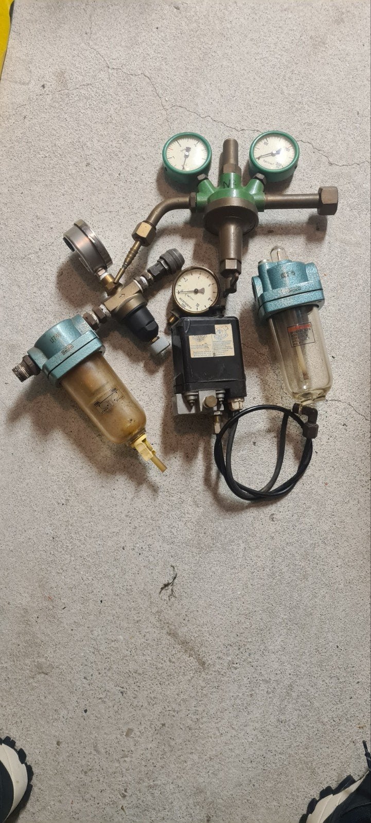 Reduceer ventiel waterafschuider en afslag automaat, Doe-het-zelf en Verbouw, Gereedschap | Overige machines, Ophalen of Verzenden